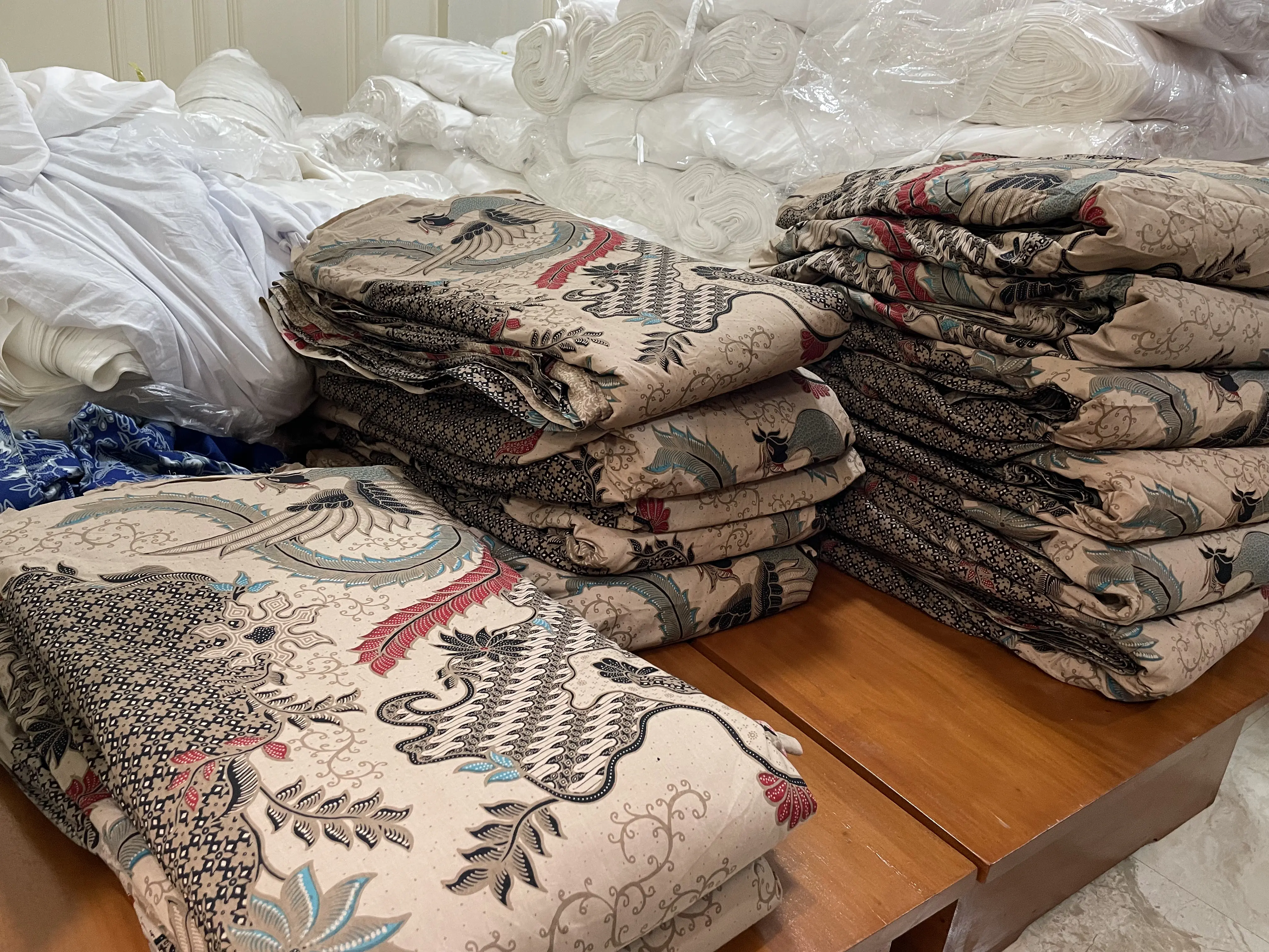 Seragam batik event reuni alumni custom